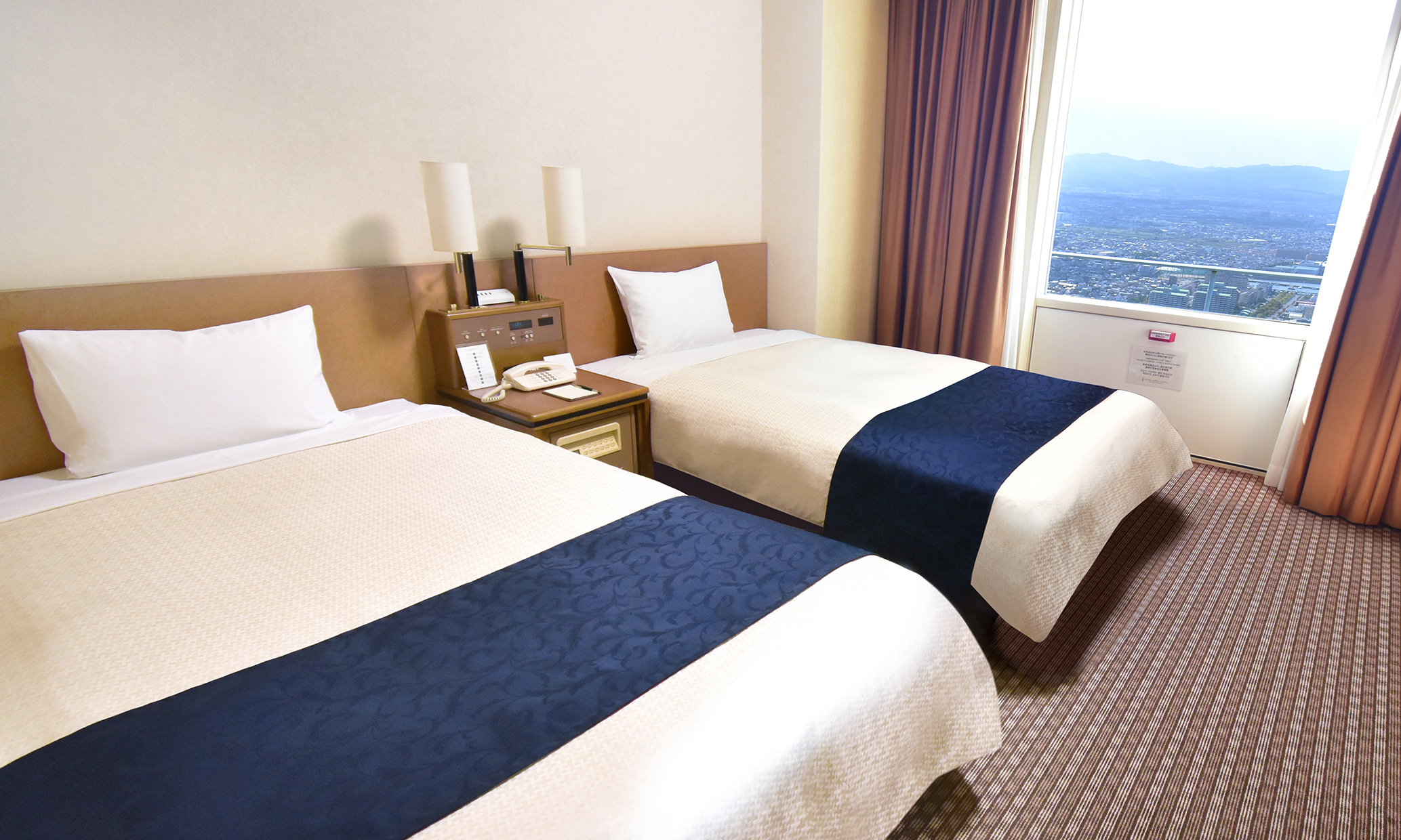 スタンダードツイン室内写真1